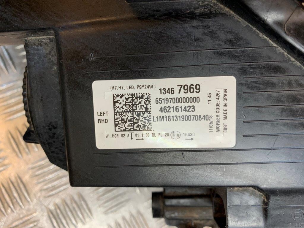 17-20 VAUXHALL CROSSLAND X N/S PASSENGER NEAR SIDE HEADLIGHT (BROKEN LUGS) - Thumbnail 9