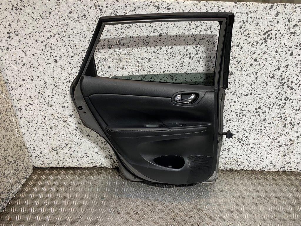 14-18 NISSAN PULSAR C13 PASSENGER NEAR SIDE REAR DOOR GREY PAINT K51 (SCRATCHED) - Thumbnail 10