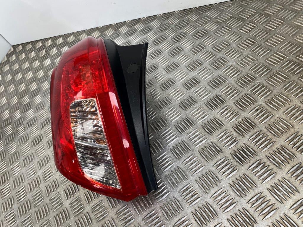 12-19 VAUXHALL MOKKA MK1 N/S PASSENGER NEAR SIDE REAR LIGHT - Thumbnail 4