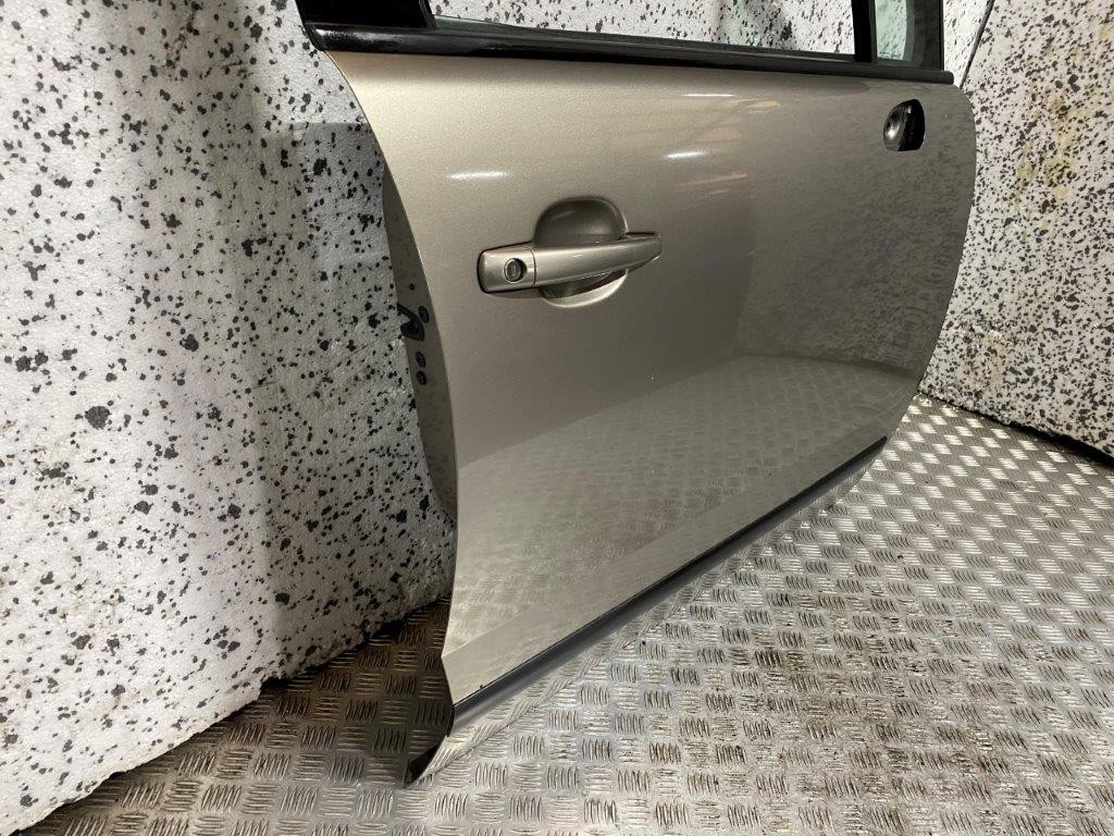 09-17 PEUGEOT 3008 O/S/F DRIVER SIDE FRONT DOOR GREY PAINT CODE EVG (PLS READ) - Thumbnail 6