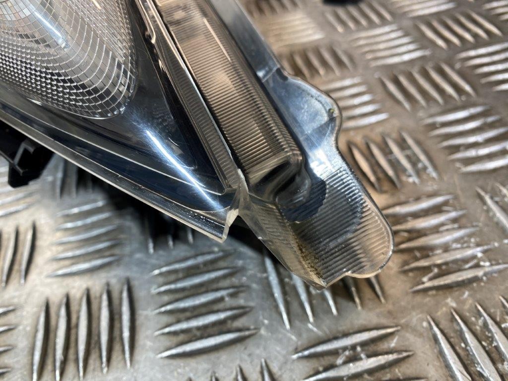 14-19 NISSAN JUKE O/S DRIVER OFF SIDE HEADLIGHT (PLS READ) - Thumbnail 6