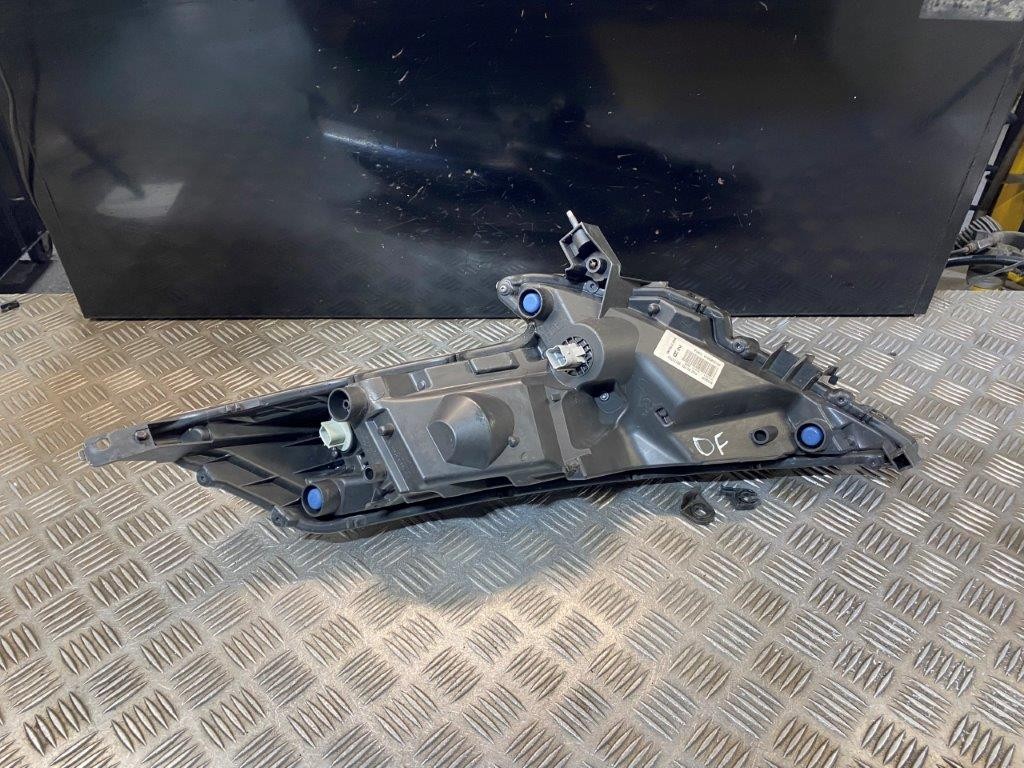 14-19 NISSAN JUKE O/S DRIVER OFF SIDE HEADLIGHT (PLS READ) - Thumbnail 9