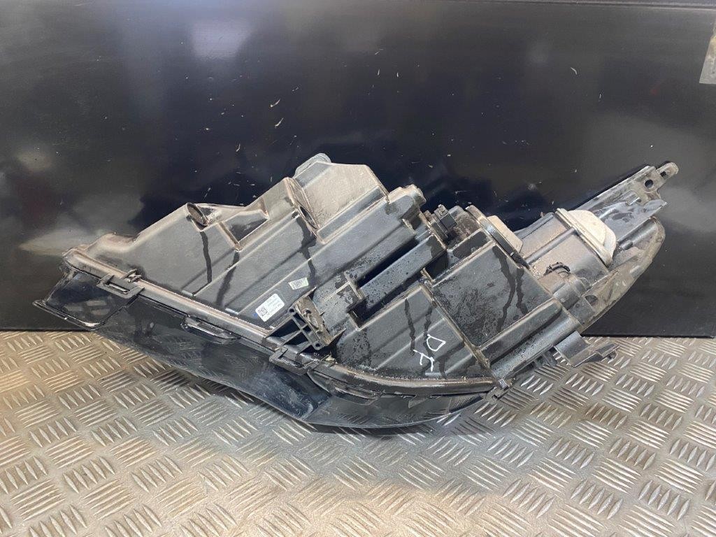 15-19 VAUXHALL ASTRA K MK7 5 DOOR DRIVER OFF SIDE HEADLIGHT/LED DRL (SCRACTHED) - Thumbnail 8