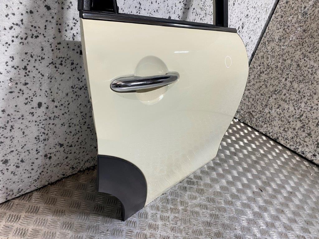 14-18 MINI COOPER D F55 5 DOOR DRIVER SIDE REAR DOOR WHITE PAINT 850 (PLS READ) - Thumbnail 8