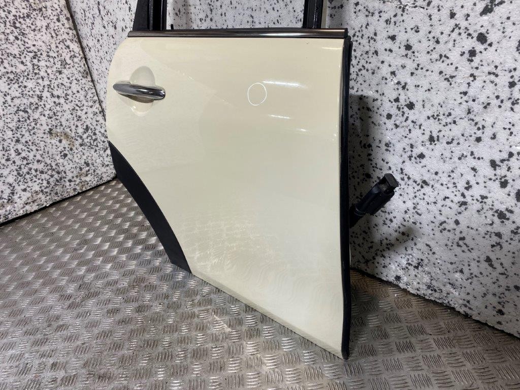 14-18 MINI COOPER D F55 5 DOOR DRIVER SIDE REAR DOOR WHITE PAINT 850 (PLS READ) - Thumbnail 10