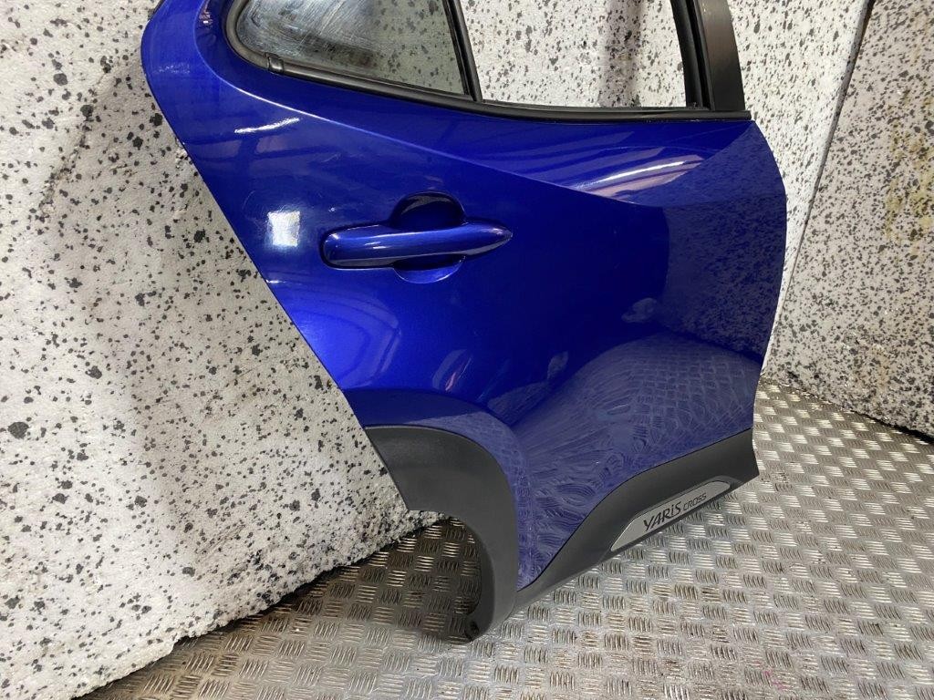 21-24 TOYOTA YARIS CROSS XP210 DRIVER OFF SIDE REAR DOOR BLUE PAINT CODE 2VT - Thumbnail 5