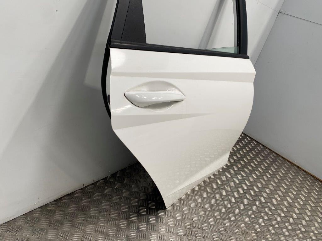 20-26 HYUNDAI I20 MK3 O/S/R DRIVER OFF SIDE REAR DOOR WHITE PAINT CODE SAW - Thumbnail 6
