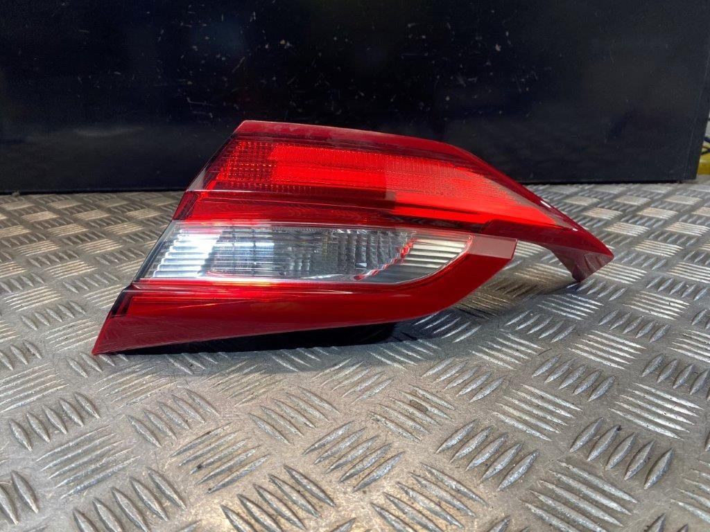 17-22 FORD FIESTA MK8 O/S DRIVER OFF SIDE REAR LIGHT - Thumbnail 6