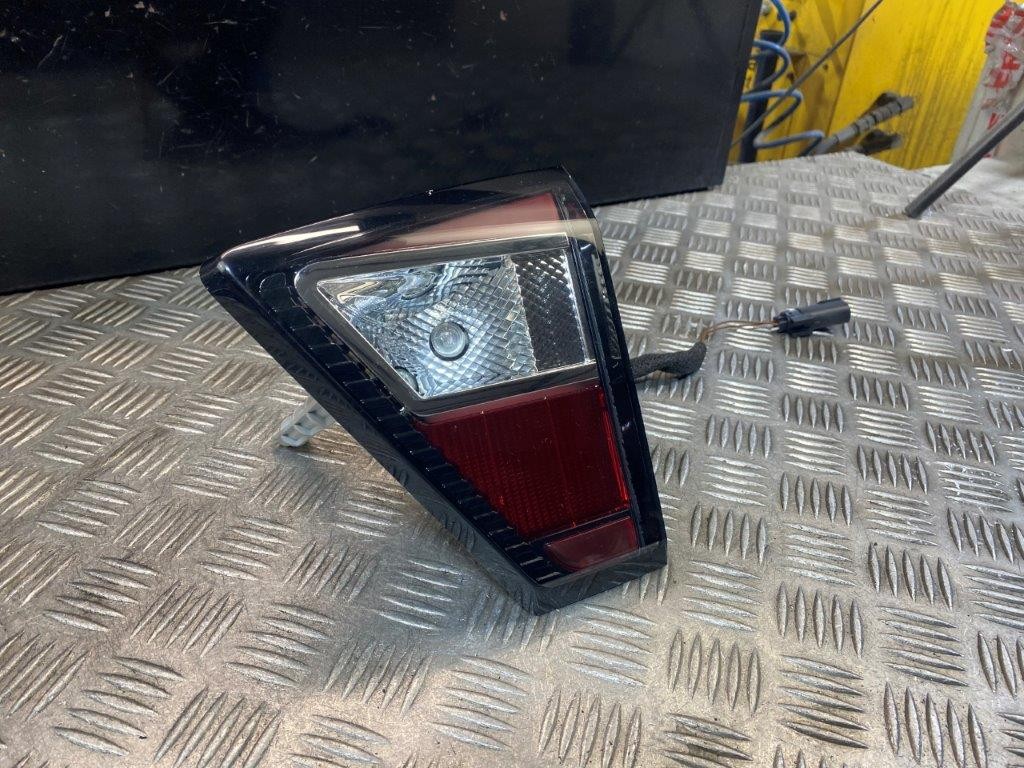 16-20 FORD KUGA MK2 O/S DRIVER OFF SIDE REAR LIGHT - Thumbnail 3