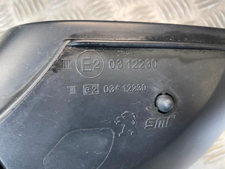 14-21 PEUGEOT 308 MK2 DRIVER SIDE WING MIRROR WHITE PAINT CODE EWP (SCRATCHED) - Thumbnail 10