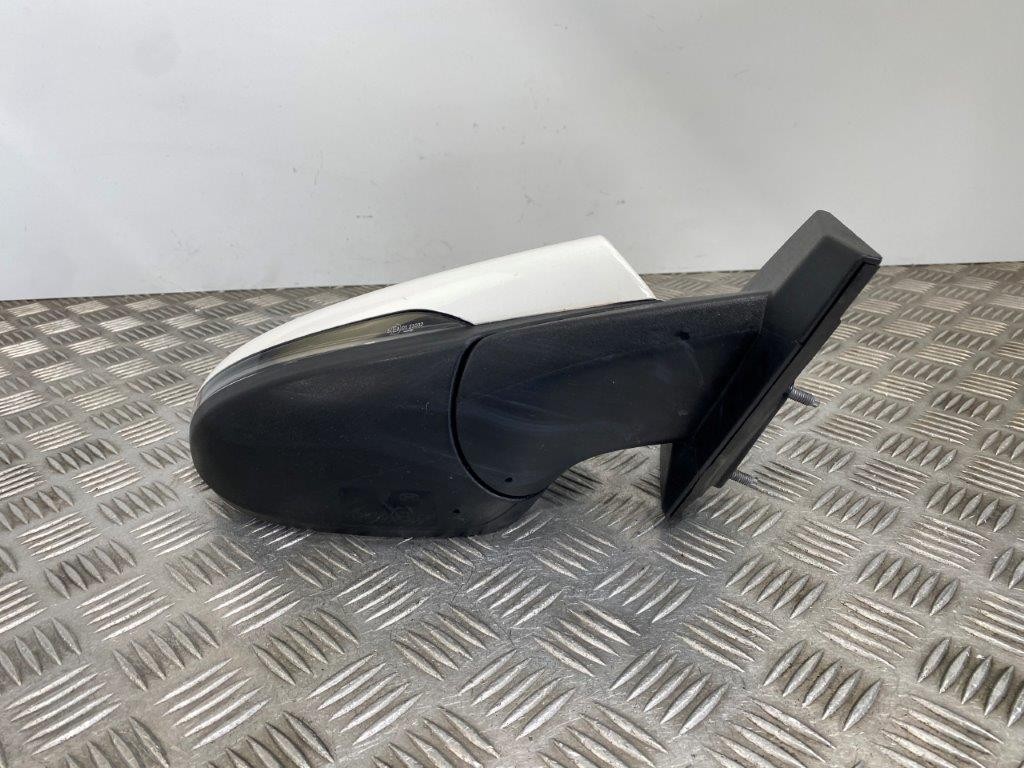 20-26 HYUNDAI I20 MK3 5 DOOR DRIVER OFF SIDE WING MIRROR WHITE PAINT CODE SAW - Thumbnail 4
