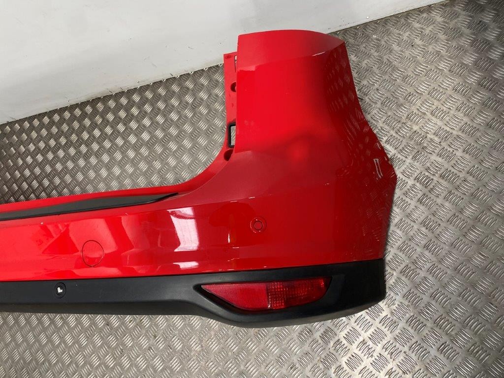 10-15 FORD C-MAX REAR BUMPER RACE RED (SCRATCHED) - Thumbnail 12