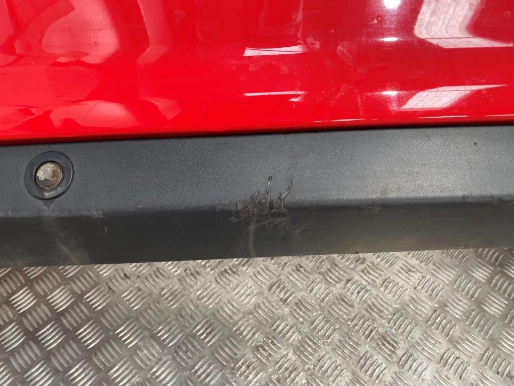 10-15 FORD C-MAX REAR BUMPER RACE RED (SCRATCHED) - Thumbnail 4