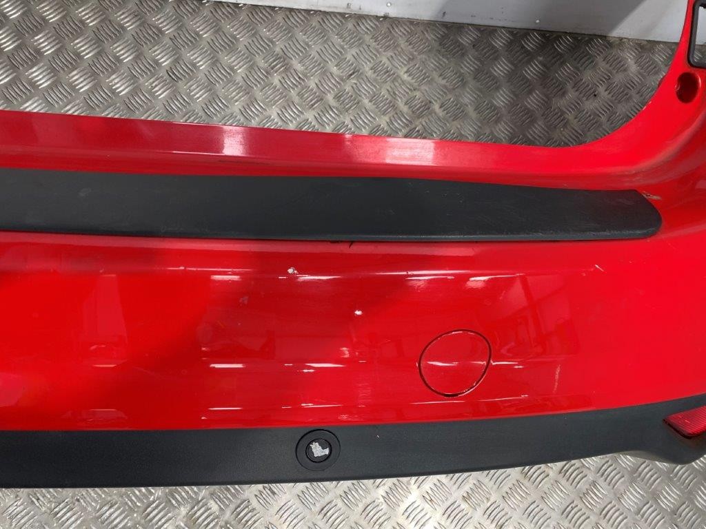 10-15 FORD C-MAX REAR BUMPER RACE RED (SCRATCHED) - Thumbnail 6