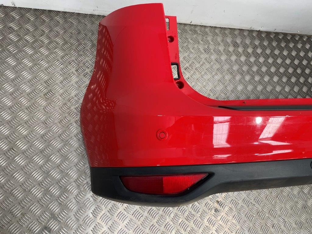 10-15 FORD C-MAX REAR BUMPER RACE RED (SCRATCHED) - Thumbnail 8