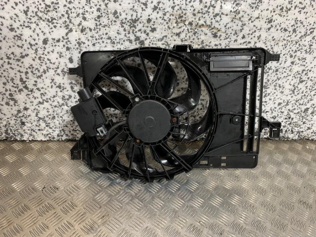 14-18 FORD FOCUS MK3/C-MAX 1.5 DIESEL RADIATOR COOLING FAN 8V61-8C607-EE - Thumbnail 2
