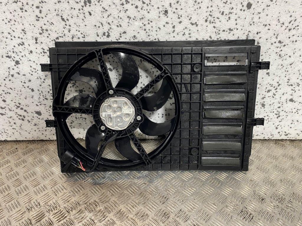 10-18 AUDI A1 8X 1.4 PETROL RADIATOR COOLING FAN 6R0959455D - Thumbnail 2