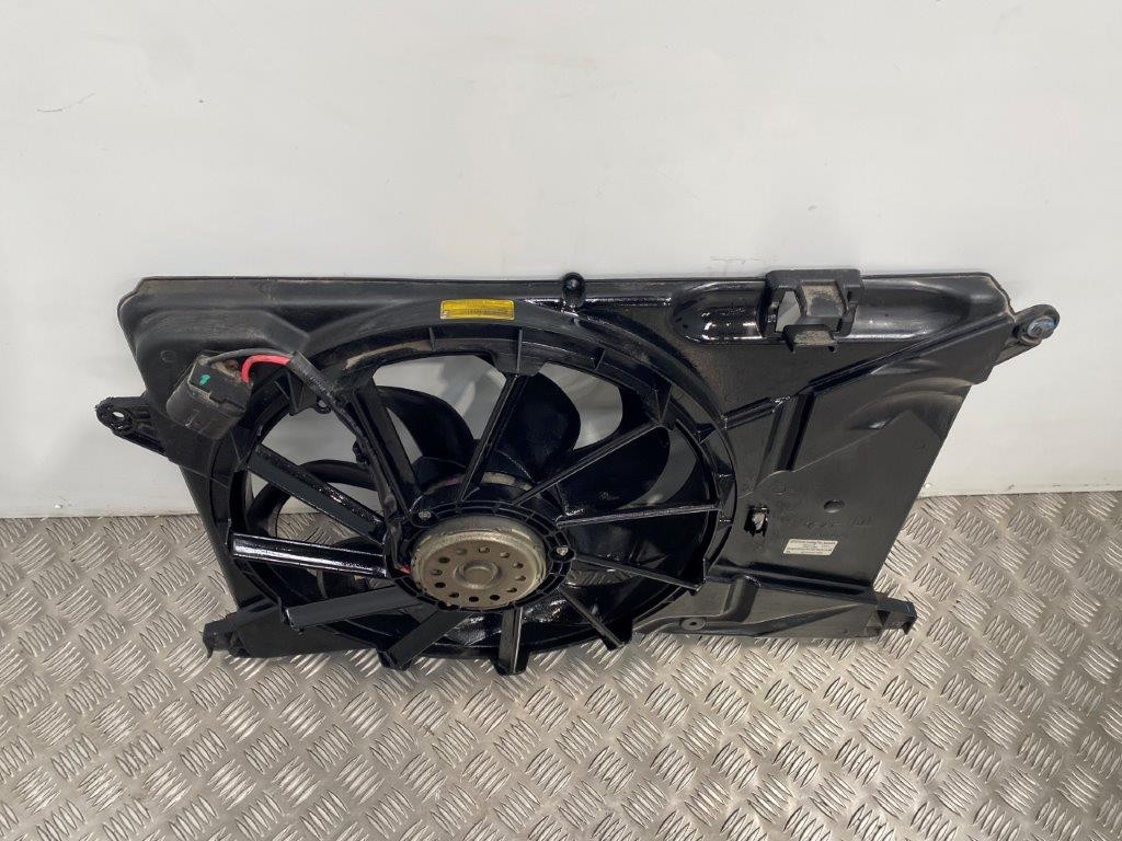 12-19 VAUXHALL MOKKA 1.4 PETROL RADIATOR COOLING FAN 95301356/95301358 - Thumbnail 3