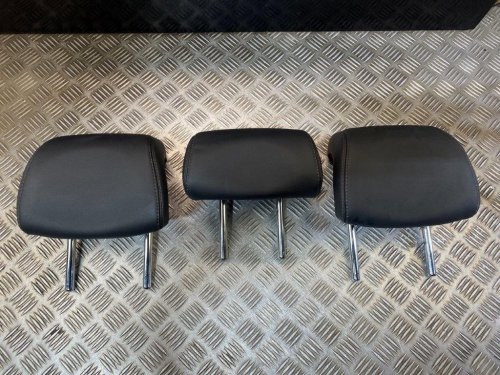 09-17 PEUGEOT 3008 REAR LEATHER SEATS HEADRESTS (3 PCS)