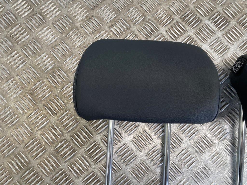 24-27 KIA PICANTO MK3 GT LINE LEATHER REAR SEATS HEADRESTS (3 PCS) - Thumbnail 4