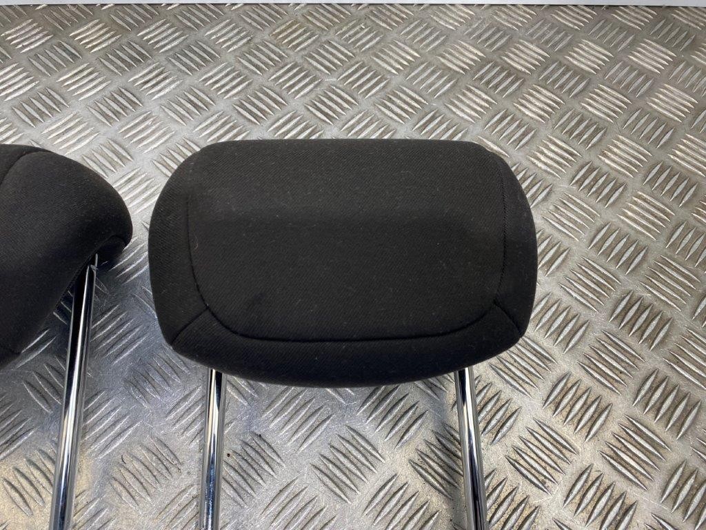 15-19 VAUXHALL CORSA E 3/5 DOOR REAR SEATS HEADRESTS (PAIR) - Thumbnail 4