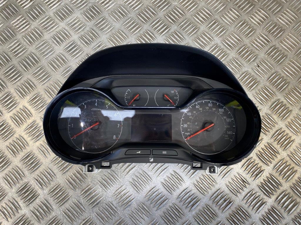 17-20 VAUXHALL CROSSLAND X 1.2 PETROL MANUAL SPEEDO METER CLOCKS 9822626080 - Thumbnail 2