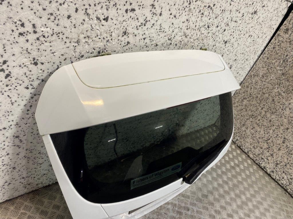 12-17 FORD FIESTA MK7 3/5 DOOR TAILGATE FROZEN WHITE - Thumbnail 5