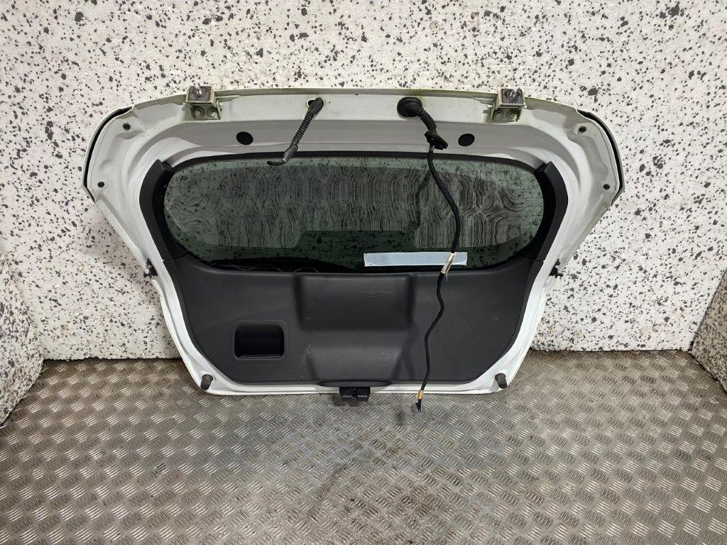 12-17 FORD FIESTA MK7 3/5 DOOR TAILGATE FROZEN WHITE - Thumbnail 8