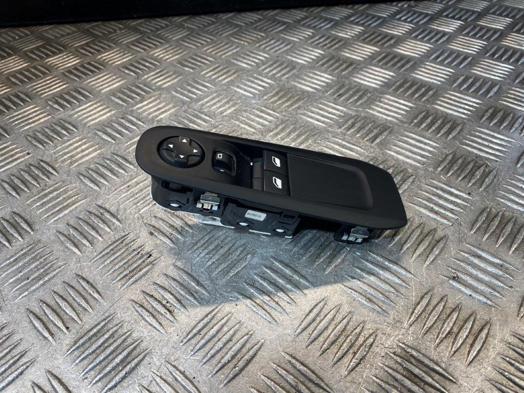 14-19 PEUGEOT 308 MK2 DRIVER SIDE FRONT WINDOW CONTROL SWITCH PANEL 96783350ZD - Thumbnail 3