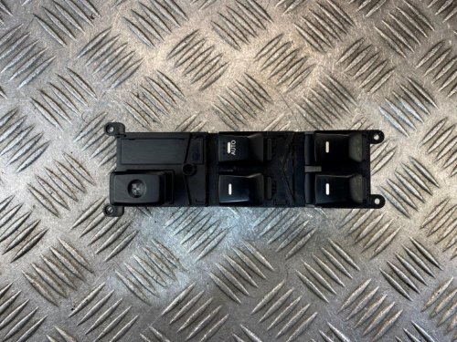 11-17 KIA RIO MK3 DRIVER OFF SIDE FRONT WINDOW CONTROL SWITCH PANEL 935701W952