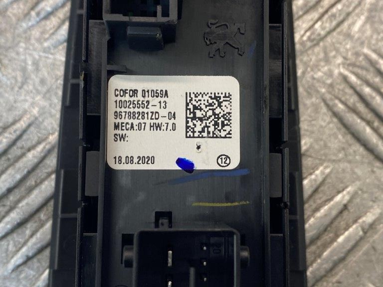 17-21 PEUGEOT 308 MK2 DRIVER SIDE FRONT WINDOW CONTROL SWITCH PANEL 96788281ZD - Thumbnail 5